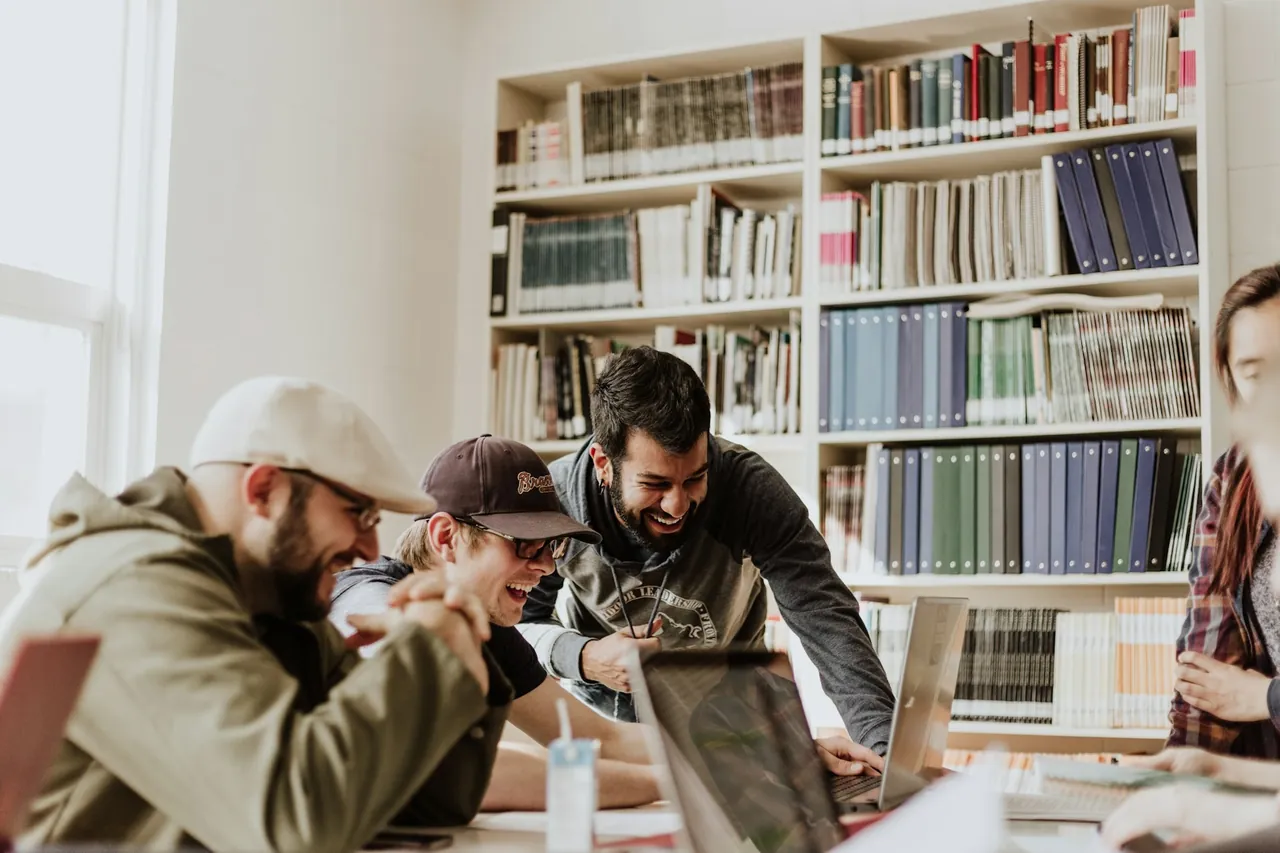 The Campus Hiring Playbook: From College to Cubicle