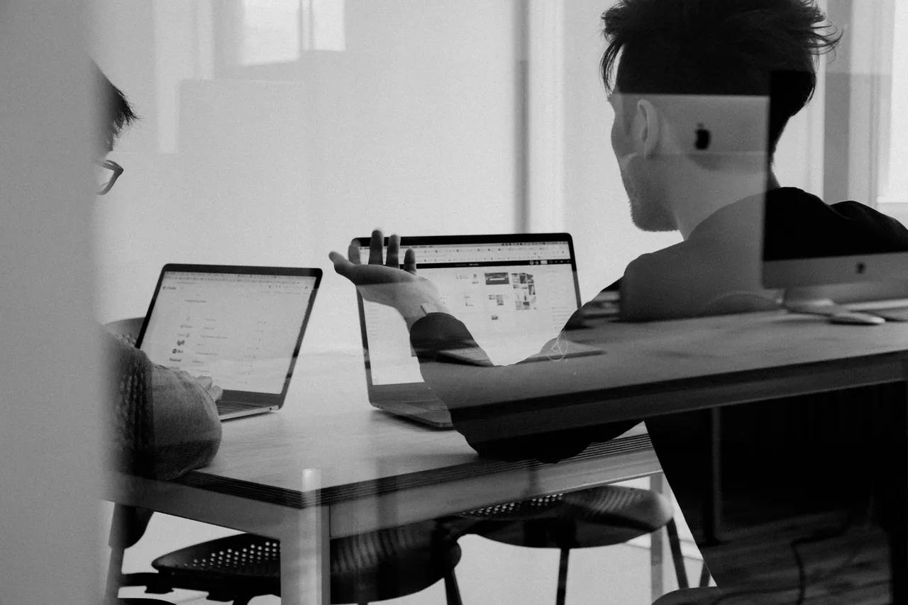 Contract vs Permanent Hiring: A CTO's Decision Framework